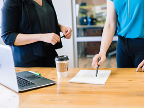 Πλαστικά ρολά φύλλων PP/PESheet για δίσκους τροφίμων Πλαστικά ρολά φύλλων PP/PESheet για δίσκους τροφίμων